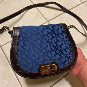 Tommy Hilfiger shoulder bag
